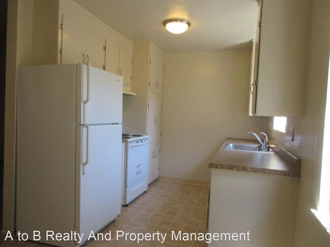 Building Photo - 3176 Cadillac Dr