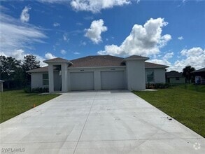 Building Photo - 6064 Laurelwood Dr