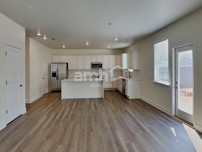 Foto del edificio - 3515 Shane Hill Rd SW