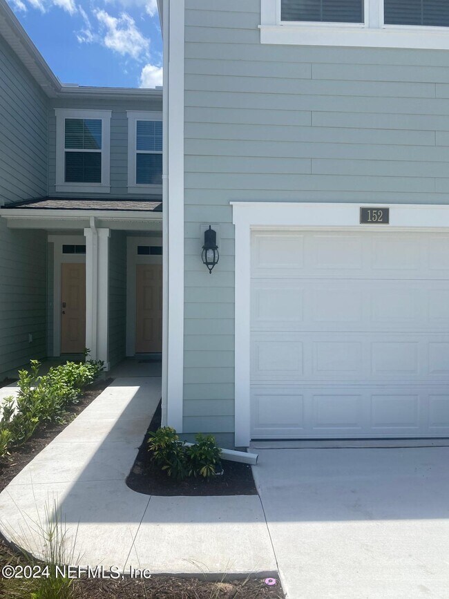 Foto del edificio - 152 Seaport Breeze Rd