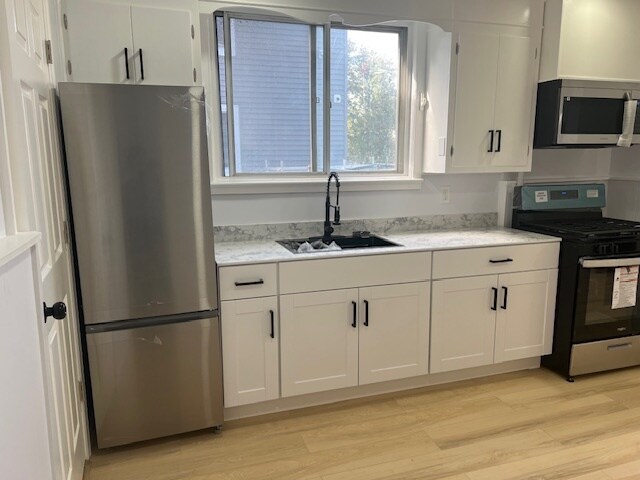 Foto del edificio - 273 Maple Ave