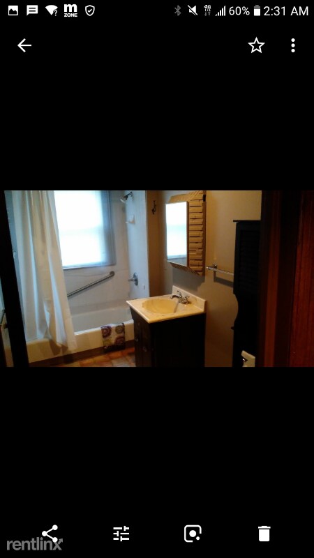 Building Photo - 3 br, 1 bath Apartment - 226 Marston St