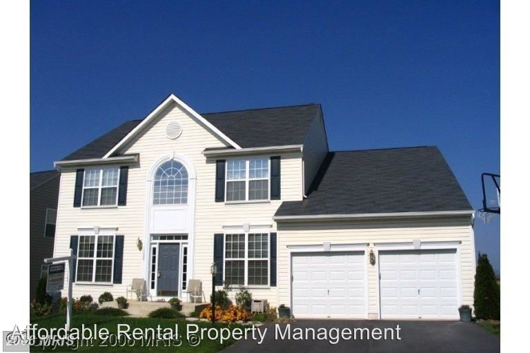 Primary Photo - 4 br, 2.5 bath House - 17524 Patterson Dr