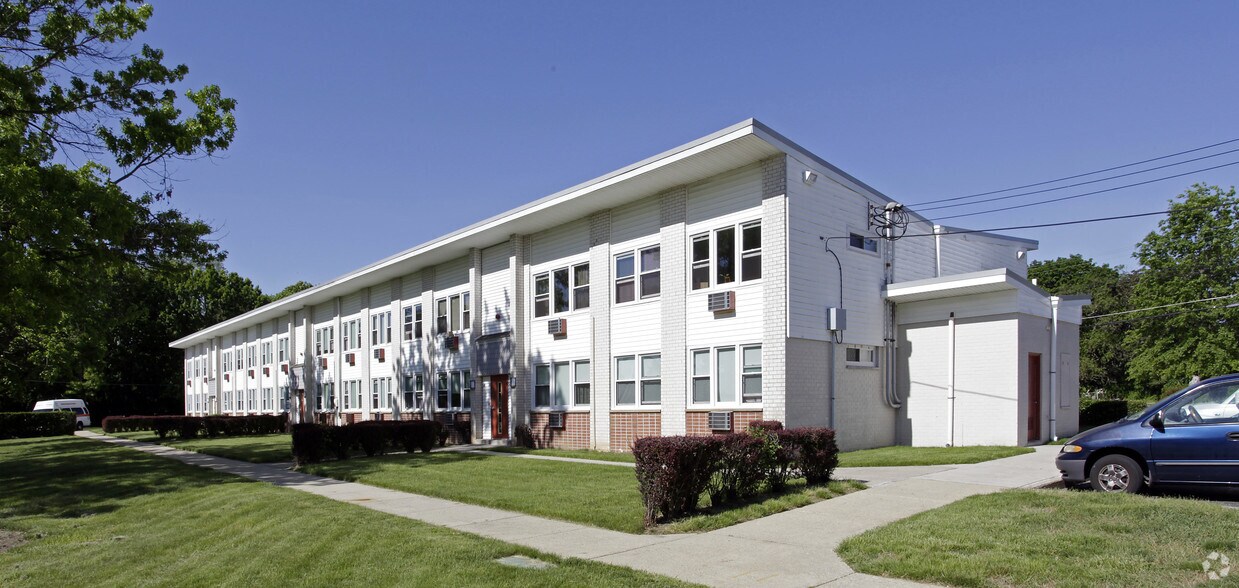 Vineland Gardens Apartments Vineland, NJ