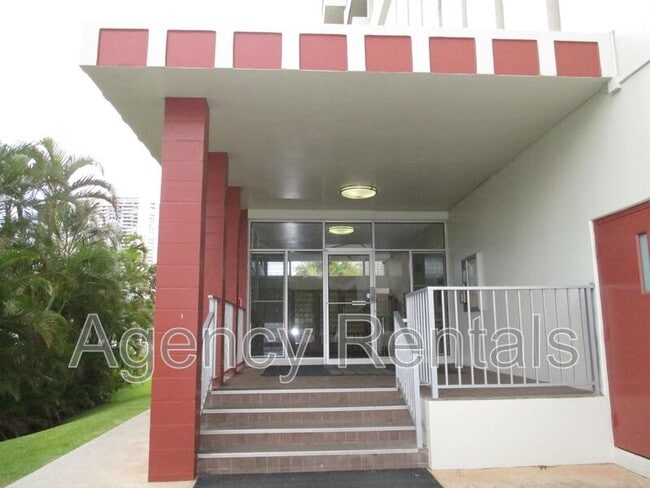 Photo - 796 Isenberg St Apartment