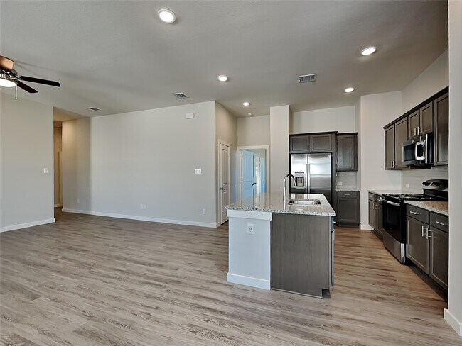 Building Photo - 2403 Cohorn Trl