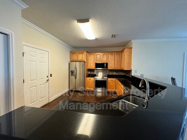 Building Photo - 6302 NW 109th Pl
