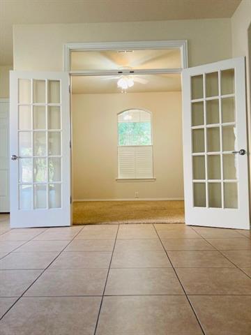 Foto del edificio - 559 Rockledge Ct