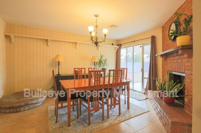 Foto del edificio - 2845 E Sierra St