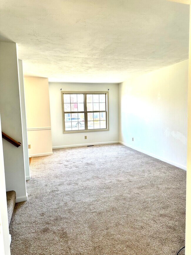 460 W Walnut St, Hanover, PA 17331 Townhome Rentals in Hanover PA
