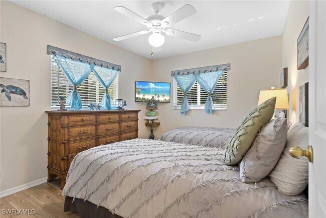 Foto del edificio - 4810 SW 25th Pl
