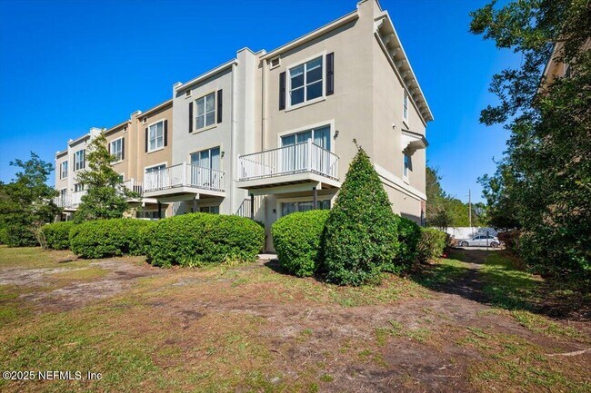 Building Photo - 4426 Capital Dome Dr