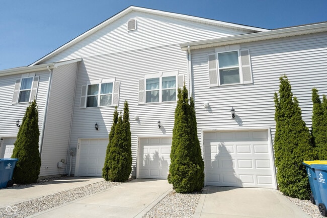 Building Photo - 12015 Zircon Ln