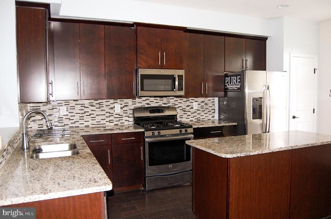 Foto del edificio - 434 Willow Bend Dr