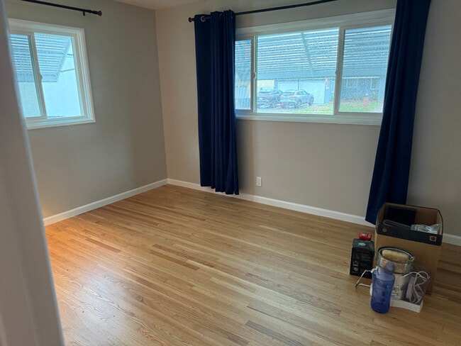 Foto del edificio - 6261 E El Paseo St