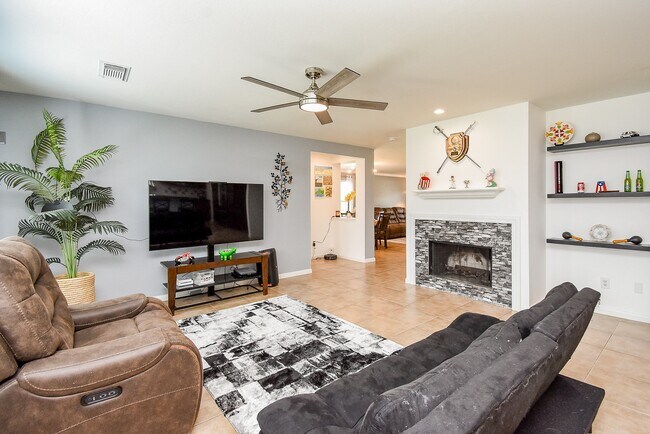 Foto del edificio - 6111 Harvest Terrace Ct