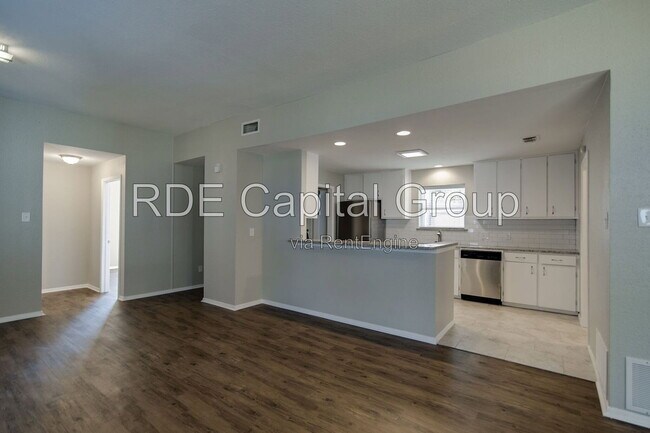 Foto del edificio - 3025 Sappington Pl
