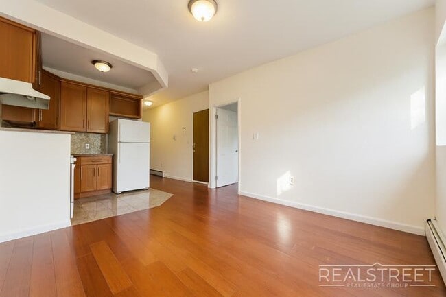 Foto del edificio - Lovely 3 Bed in Bed Stuy!