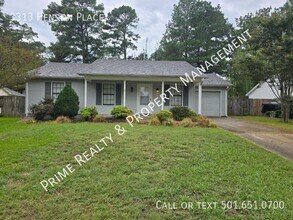 Building Photo - 3313 Henson Pl