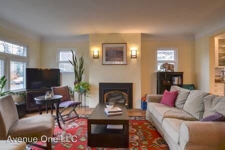 Foto del edificio - 3 br, 2 bath House - 617 NW 52nd Street