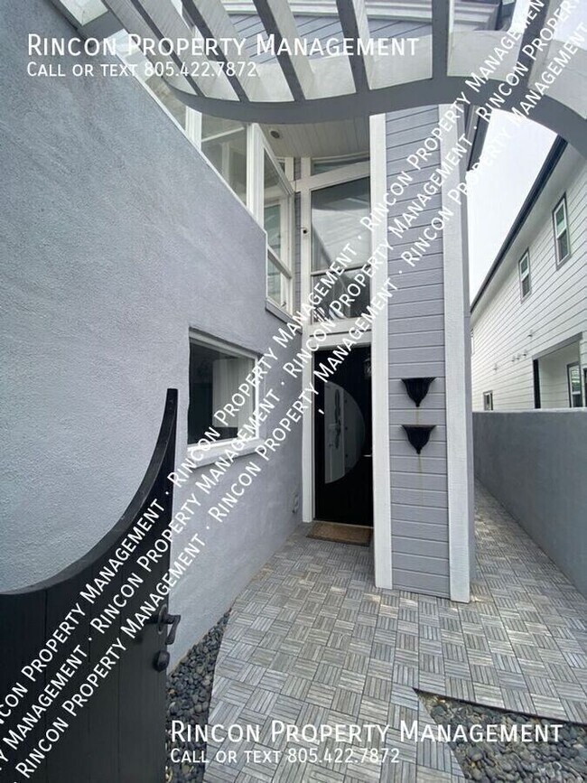 Foto del edificio - A MUST SEE!!! Rent This Home Long Term - F...