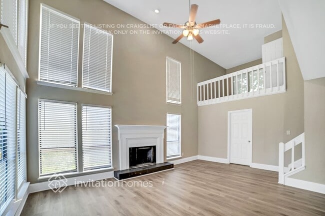 Building Photo - 5063 Audubon Pl