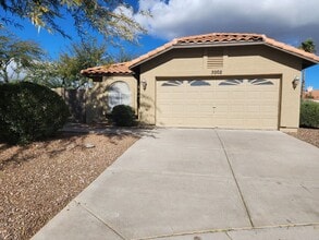 Building Photo - 3002 E Amber Ridge Way