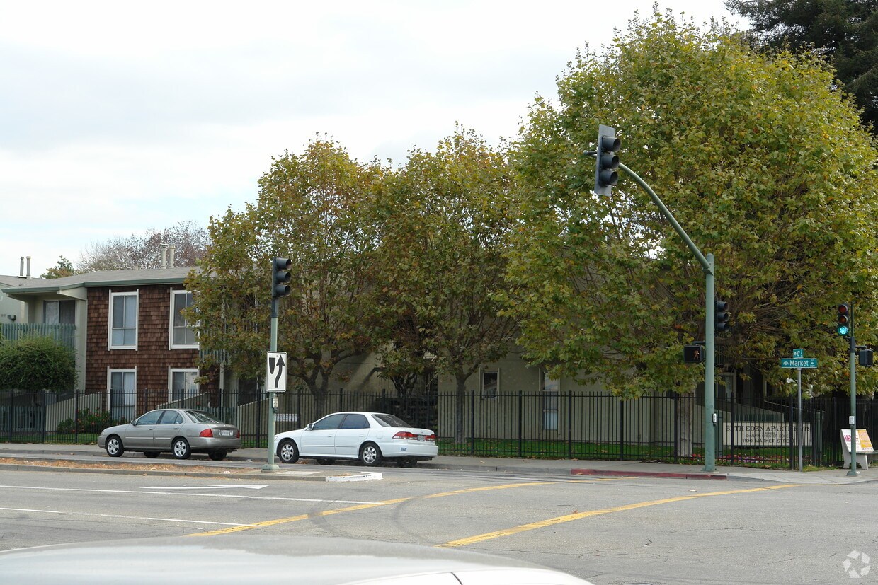 Foto del edificio - Beth Eden Apartments