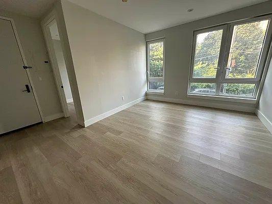 Building Photo - 3 bedroom in Bronx NY 10454