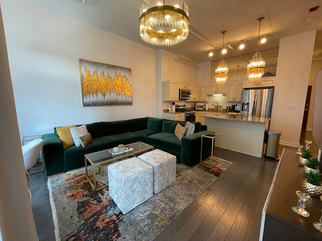 Foto principal - 740 W Fulton St