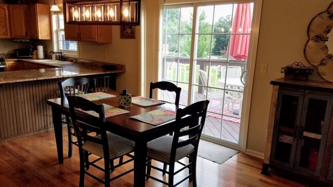 Foto del edificio - 4631 W. Anita Lane - 4 Bedroom Executive Home