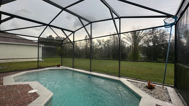 Foto del edificio - 418 Brentwood Club Cove