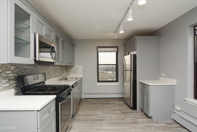 Foto del edificio - 5858 N Sheridan Rd