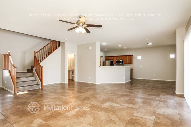 Building Photo - 13050 W Larkspur Rd
