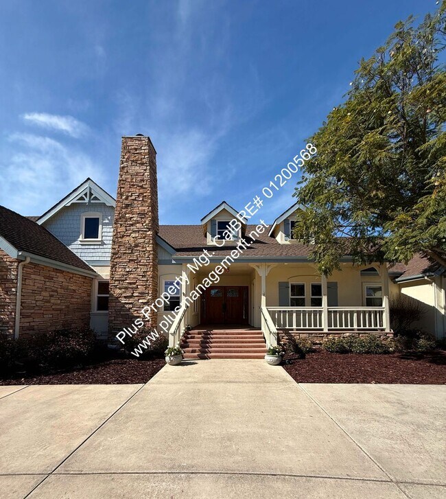 Foto del edificio - Beautiful Orcutt Custom Home in Solomon Estates on Approx One Acre