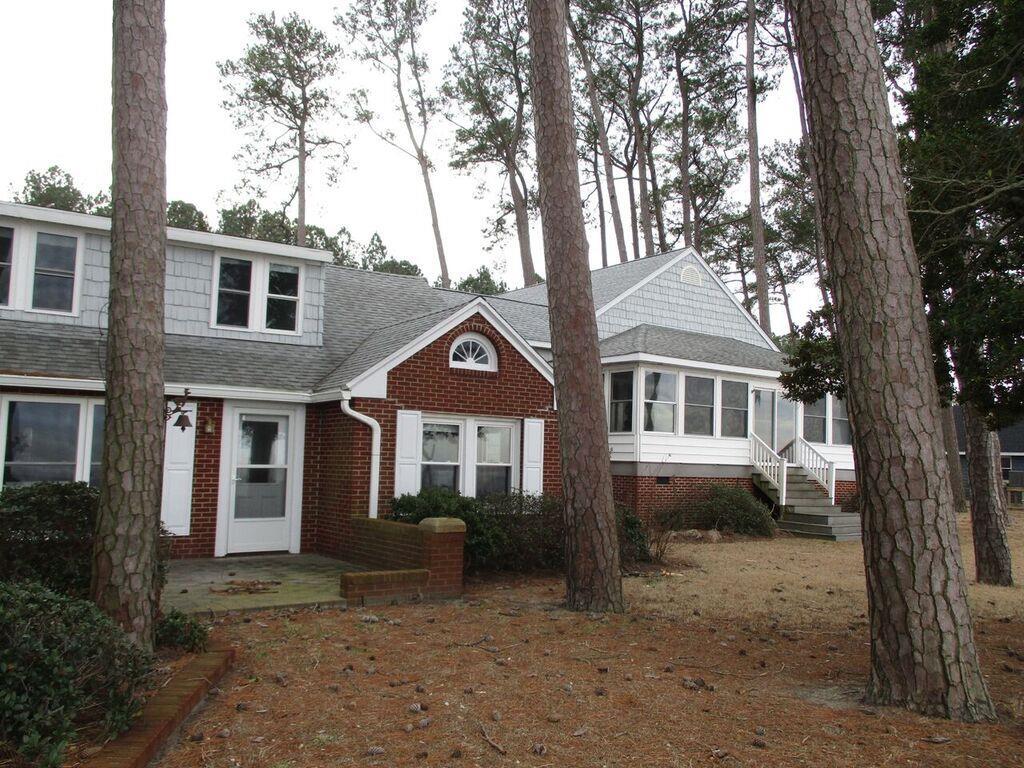 Primary Photo - 15099 Holly St