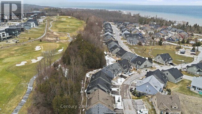 Photo du bâtiment - 128 Beacon Dr