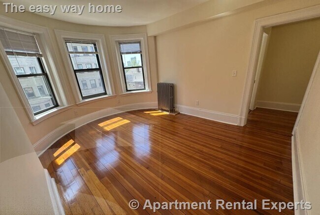 Foto del edificio - 885 Massachusetts Ave