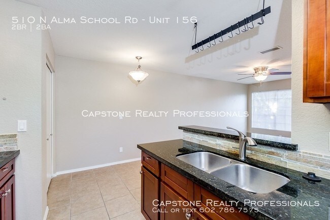 Foto del edificio - Stunning 2 Bedroom 1.5 Bathrooms Home!