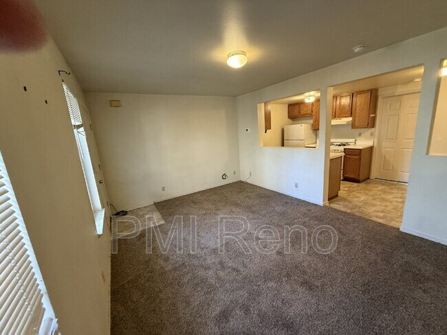 Building Photo - 1088 Latigo Dr