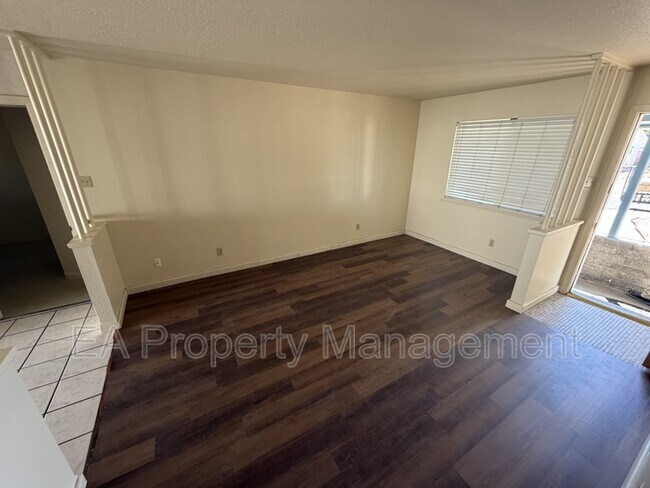 Foto del edificio - 1732 Muriel St NE