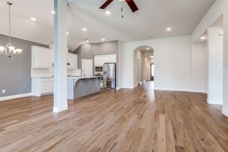 Building Photo - 1117 9th St