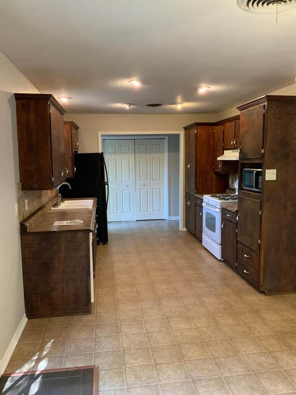 Foto del edificio - 3 bedroom 2 bath with fenced yard!