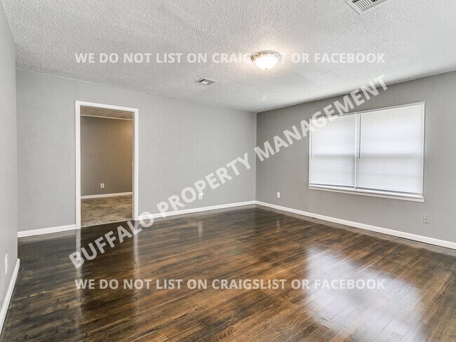 Foto del edificio - 2340 NW 34th St