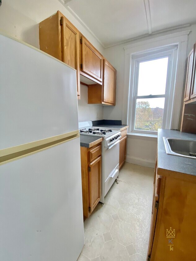 138 Ipswich St Unit 3, Boston, MA 02215 Apartments in Boston, MA