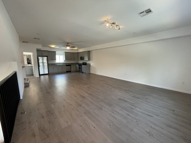 Building Photo - 6064 Colfax Ave