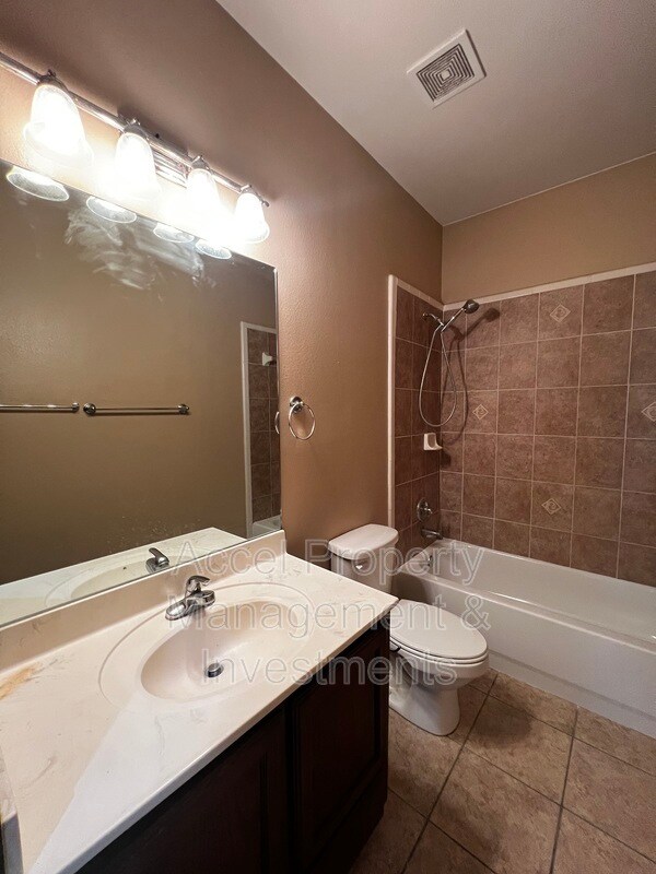 Foto del edificio - 5800 N 34th St
