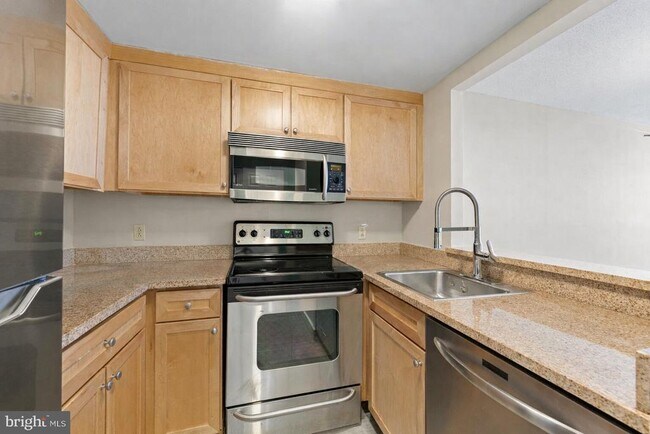 Foto del edificio - 1150 K St NW