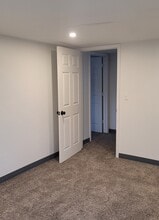 Building Photo - 573 Bedford St