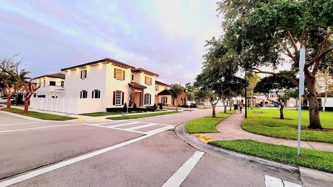 Foto del edificio - 17070 SW 91st St